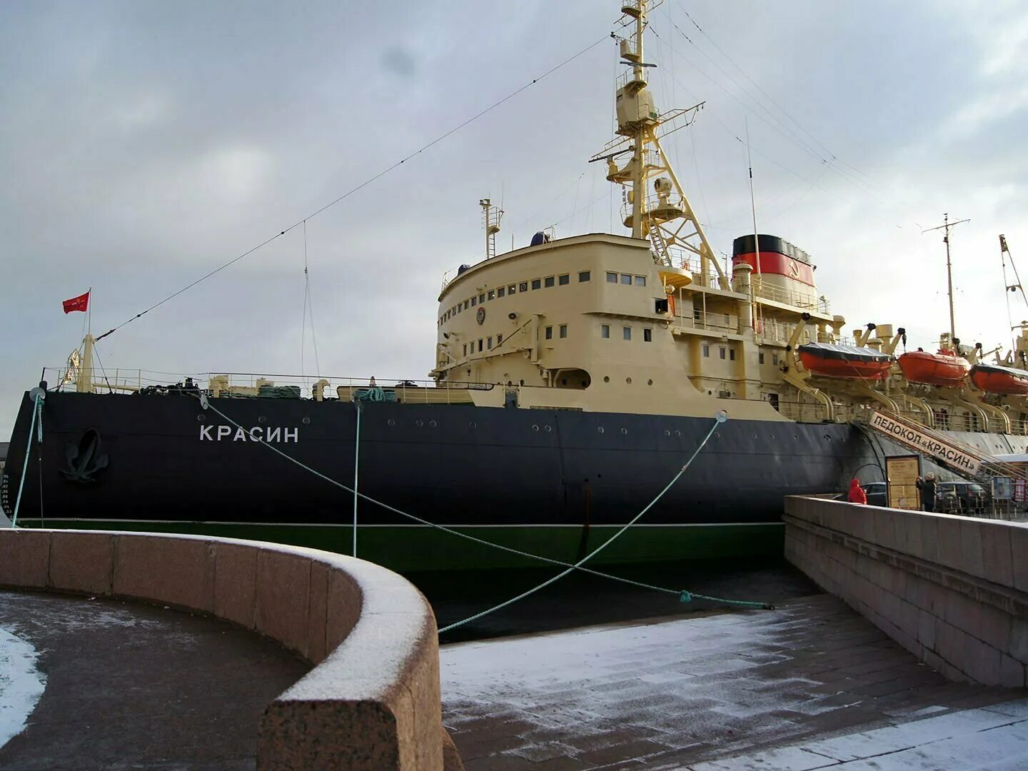 Музей ледокол красин в санкт-петербурге. Ледокол красин мурманск. Ледокол красин музей. Ледокол красин питер. Ледокол красин в санкт-петербурге.