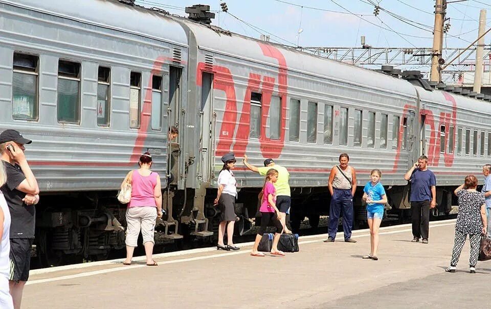 Байроновка станция. Поезд иркутск алзамай. Поезд до тувы. 5 железнодорожная иркутск. Поезд иркутск-усть-илимск.
