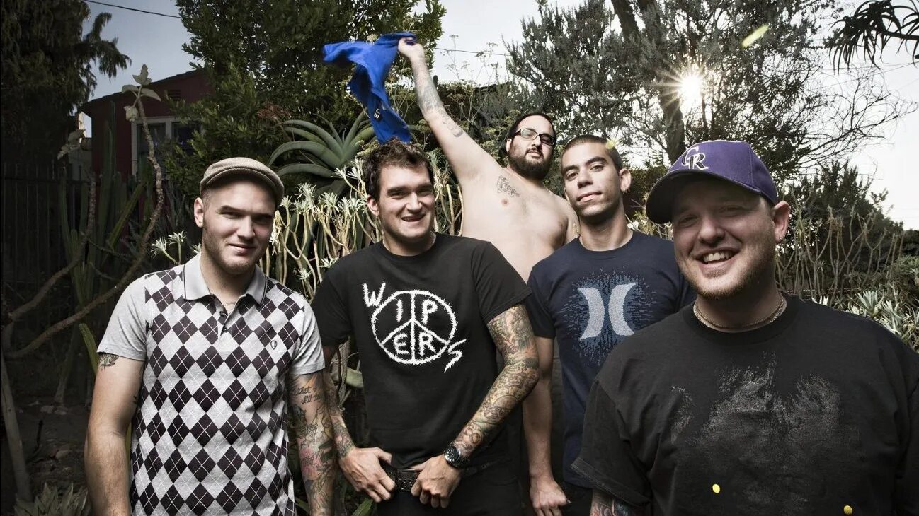 New found life. New Glory группа. New found Glory. Found группа. New found Glory 2022.