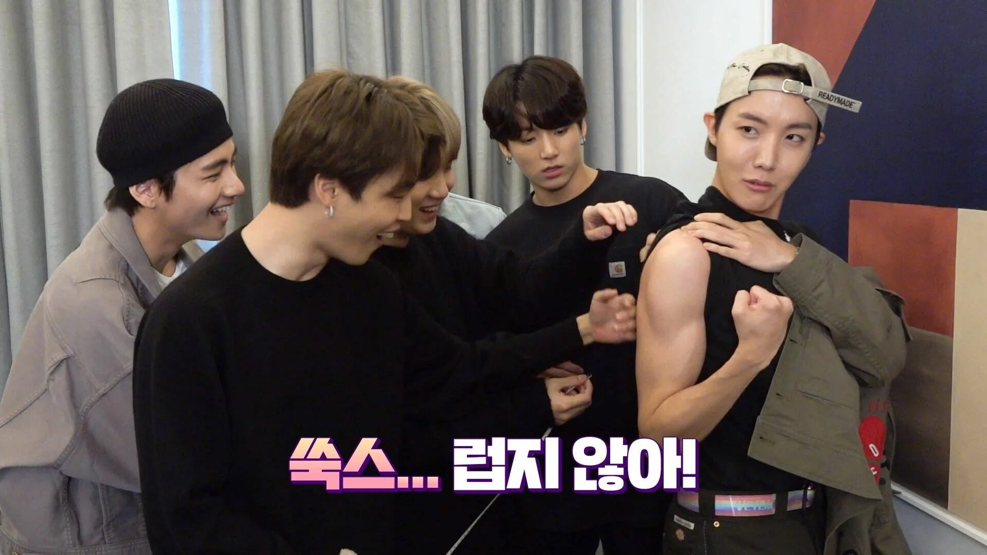 Беги бтс шоу. Run bts 149 эпизод. бтс бег. фанаты бтс.