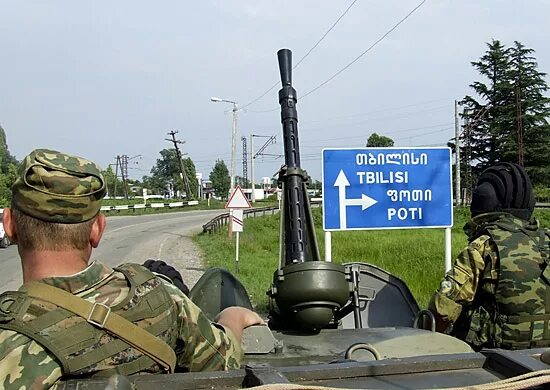 Бежали робкие грузины. Южная Осетия 08.08.2008. 08.08.08 Грузия Южная_Осетия.