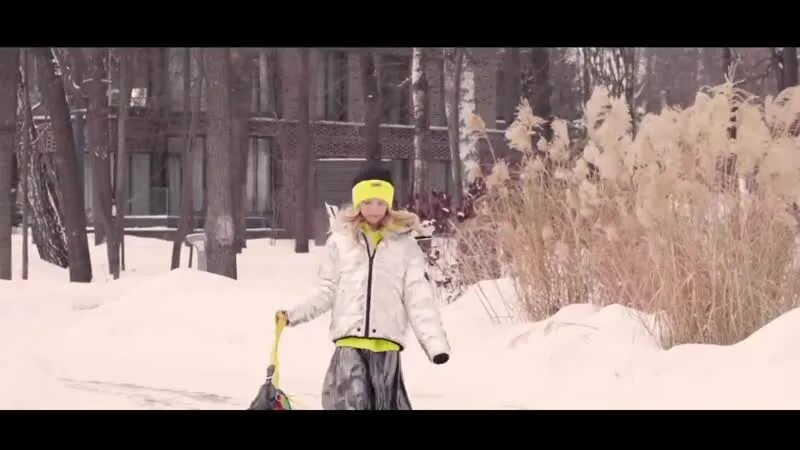 Обои с миланой филимоновой. Новогодние треки. Песня миланы филимоновой новогодние. Песня миланы филимоновой новогодние. Песня миланы филимоновой новогодние.