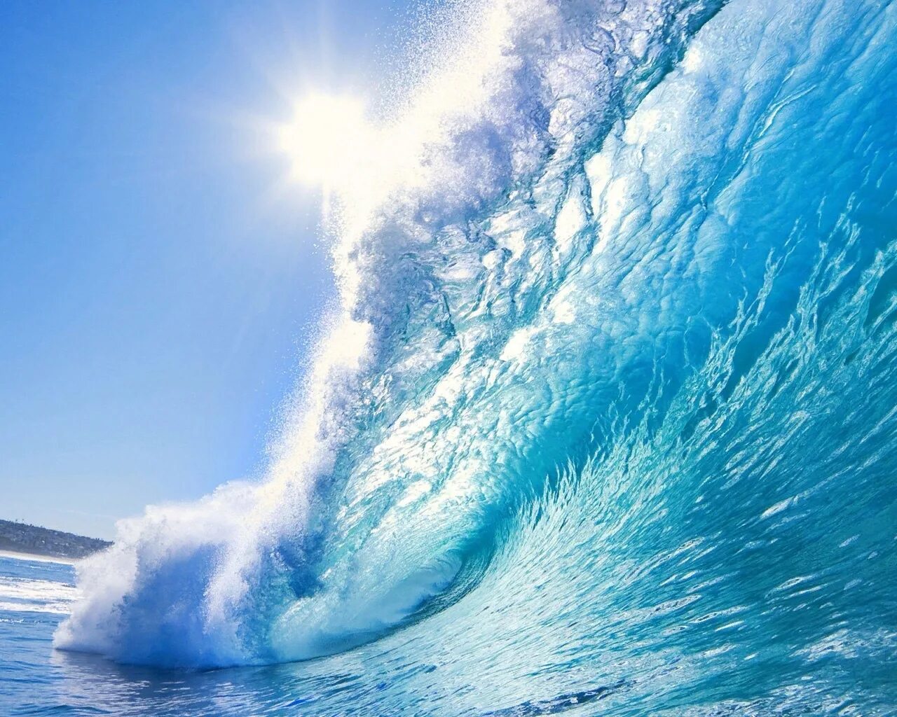 Красивые волны. Гигантские волны фото. Фон море. Surf or die. Волны тут волны там.
