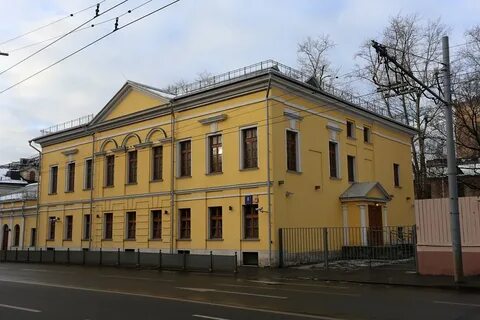 Волхонка 16