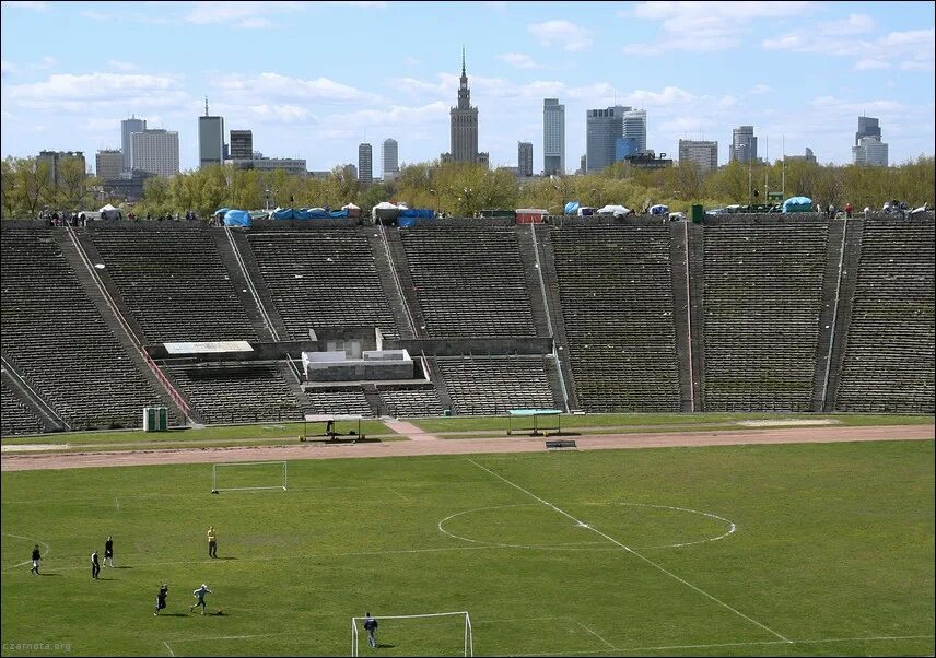 Мокотовское поле варшава. Поля варшавы. Польская низменность. Парк «поле мокотовское» в варшаве. Самые красивые парки варшавы.