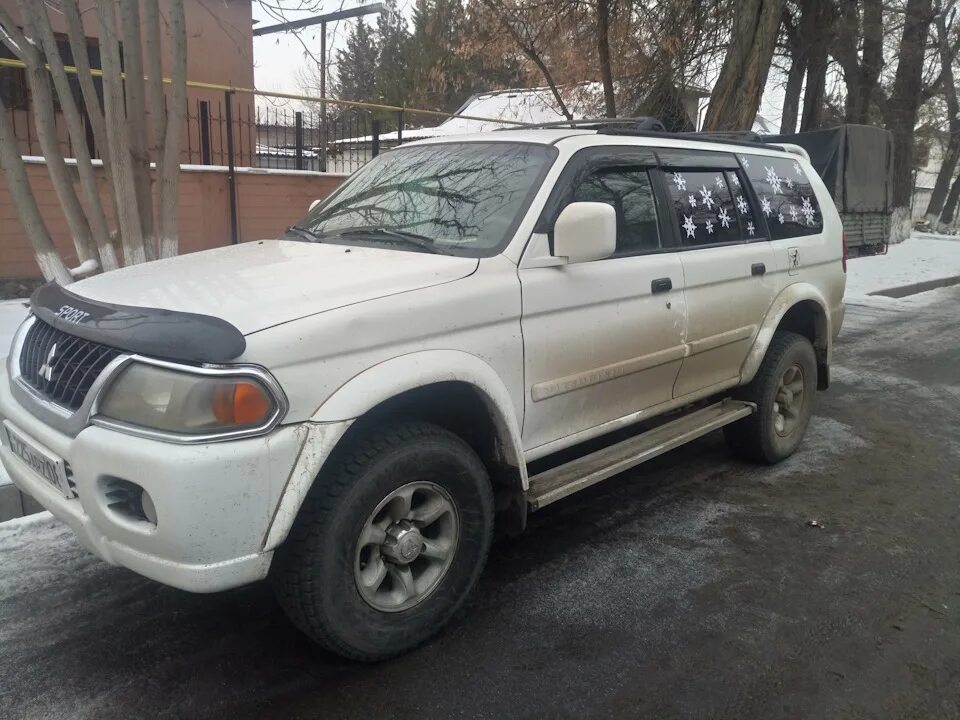 Монтеро спорт 1999 фары. Pajero sport 2006. Митсубиси монтеро спорт кенгурятник. Ммс монтеро спорт. Ммс монтеро спорт.