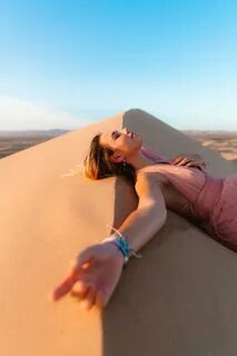 Carly Belle - Model/Content creator/Creative.