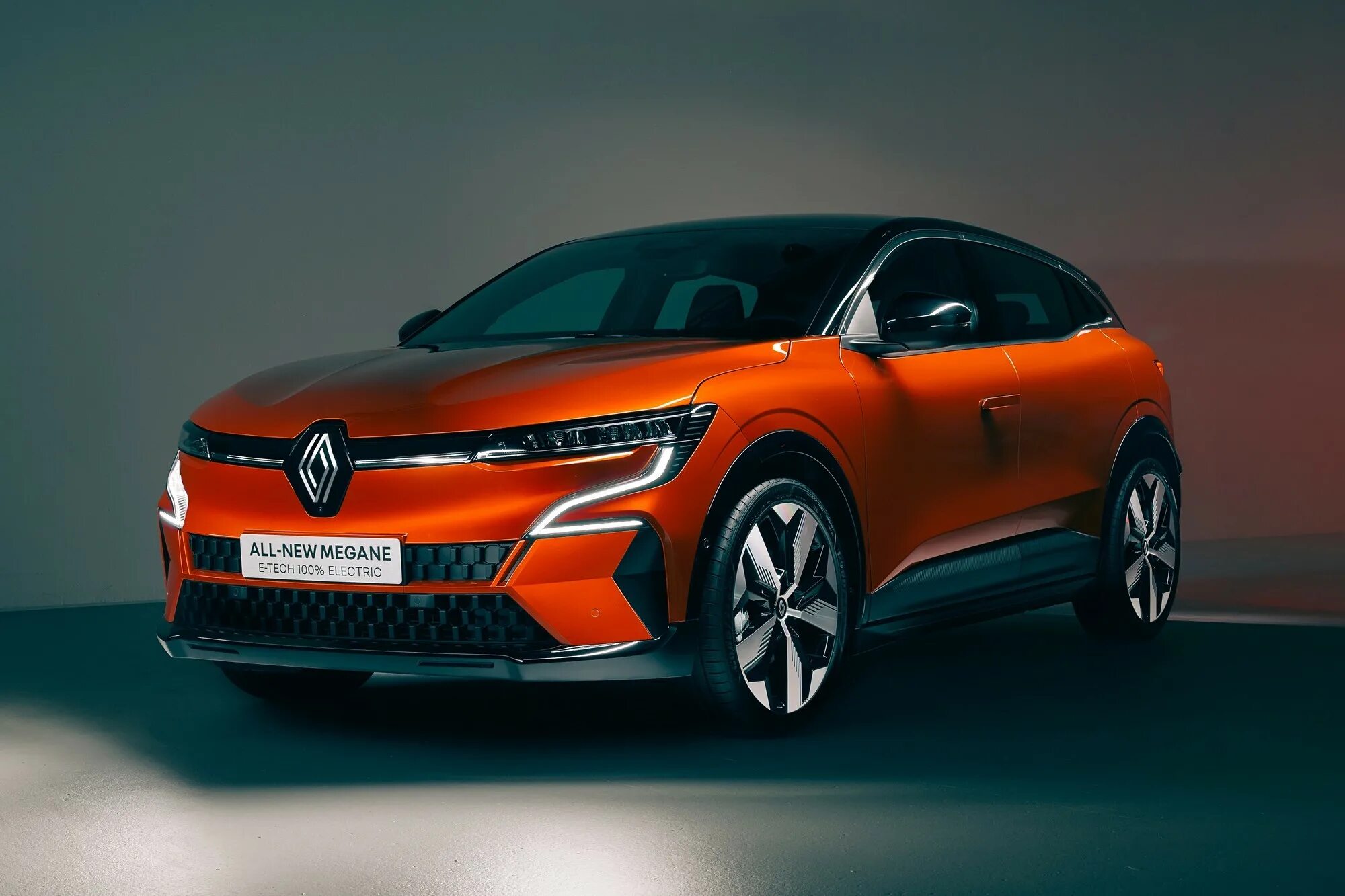Renault electric. Renault megane 2025. рено меган 2025 новый. рено меган 2025. renault megane e-tech.