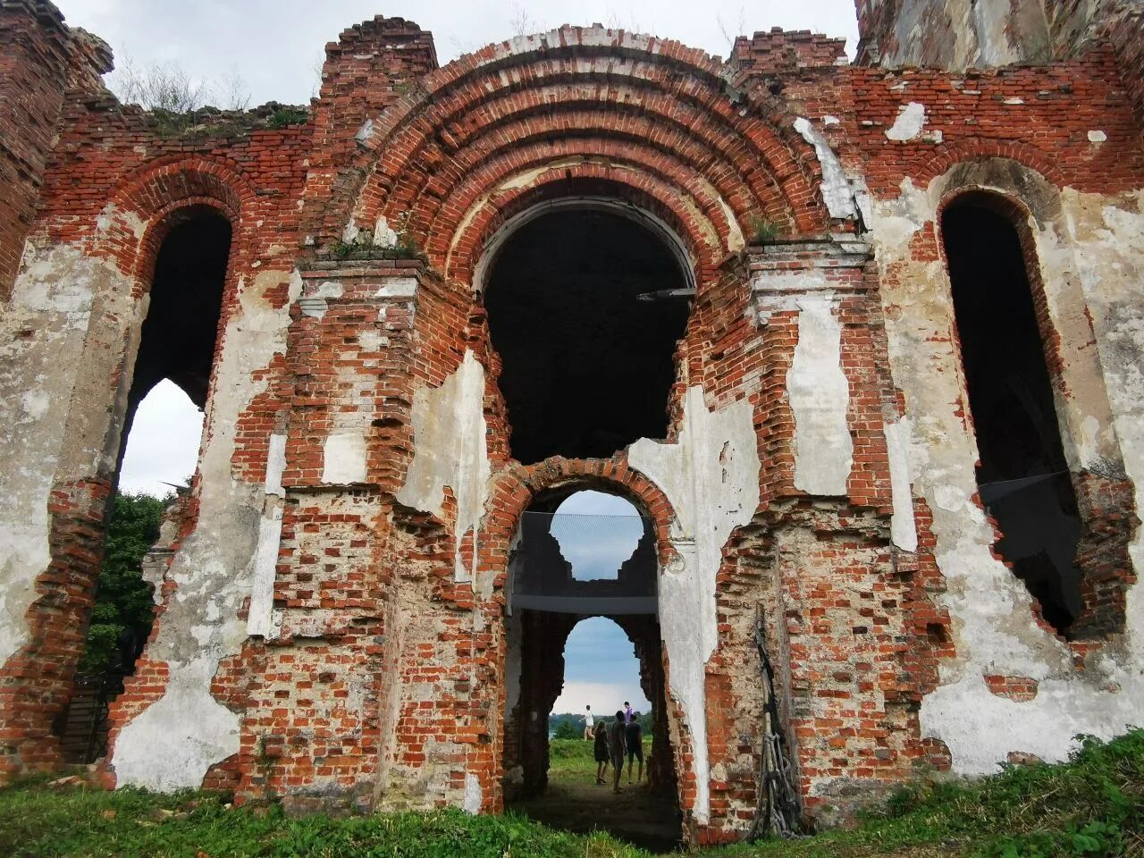 Деревня белая. Белая Церковь Беларусь. Церковь в деревне. Белая Церковь. Белая Церковь 1941.