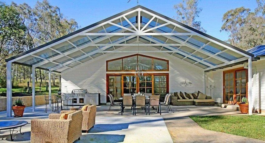 Большой навес. Навес поликарбонат. Лексан навес. Навесы двускатные. Большой навес.