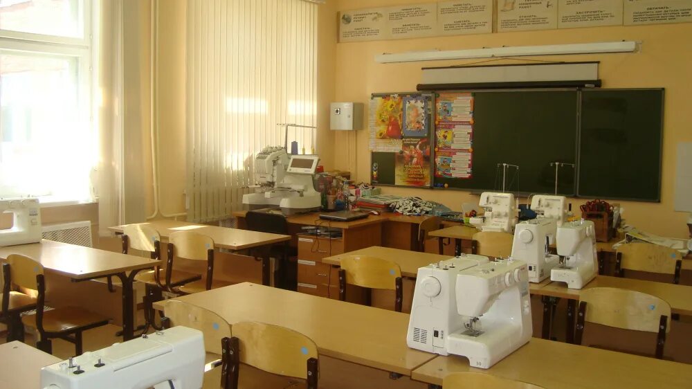 Вытяжка для кабинета технологии