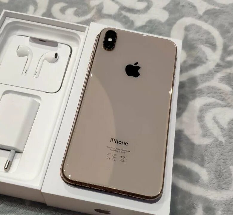 Iphone 14 pro max отзывы. Iphone 13 Pro Max белый. Айфон 11 про Макс белый. Iphone 14 Pro Max белый. Золотой айфон 12 XS Max Pro.