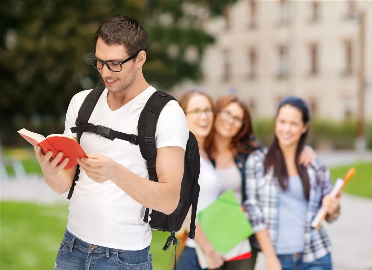 Reading walking