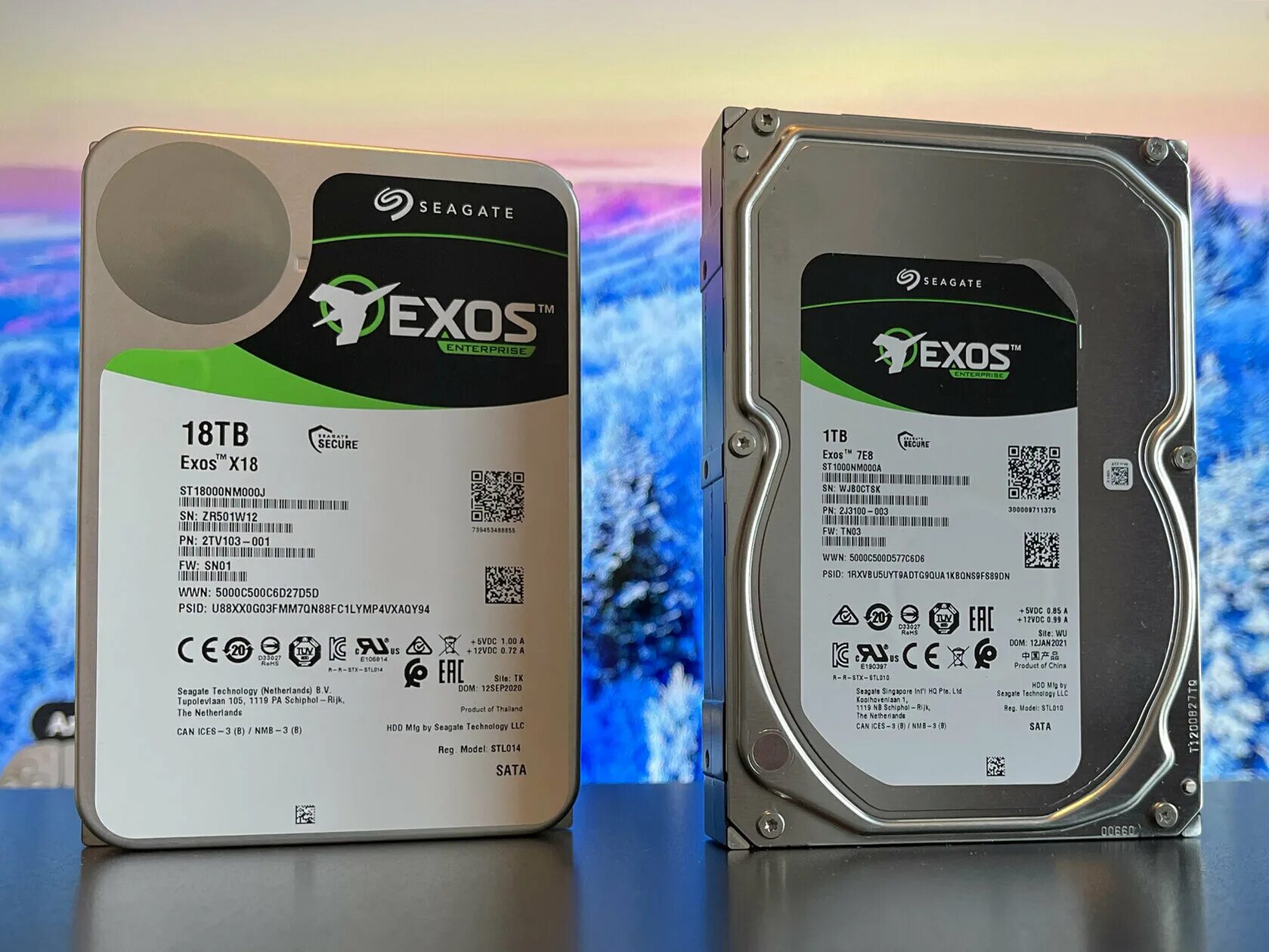 Seagate 18 ТБ st18000nm000j. Seagate Exos x18. Жесткий диск Seagate Exos 7e8. HDD Seagate Exos x18 st18000nm000j.