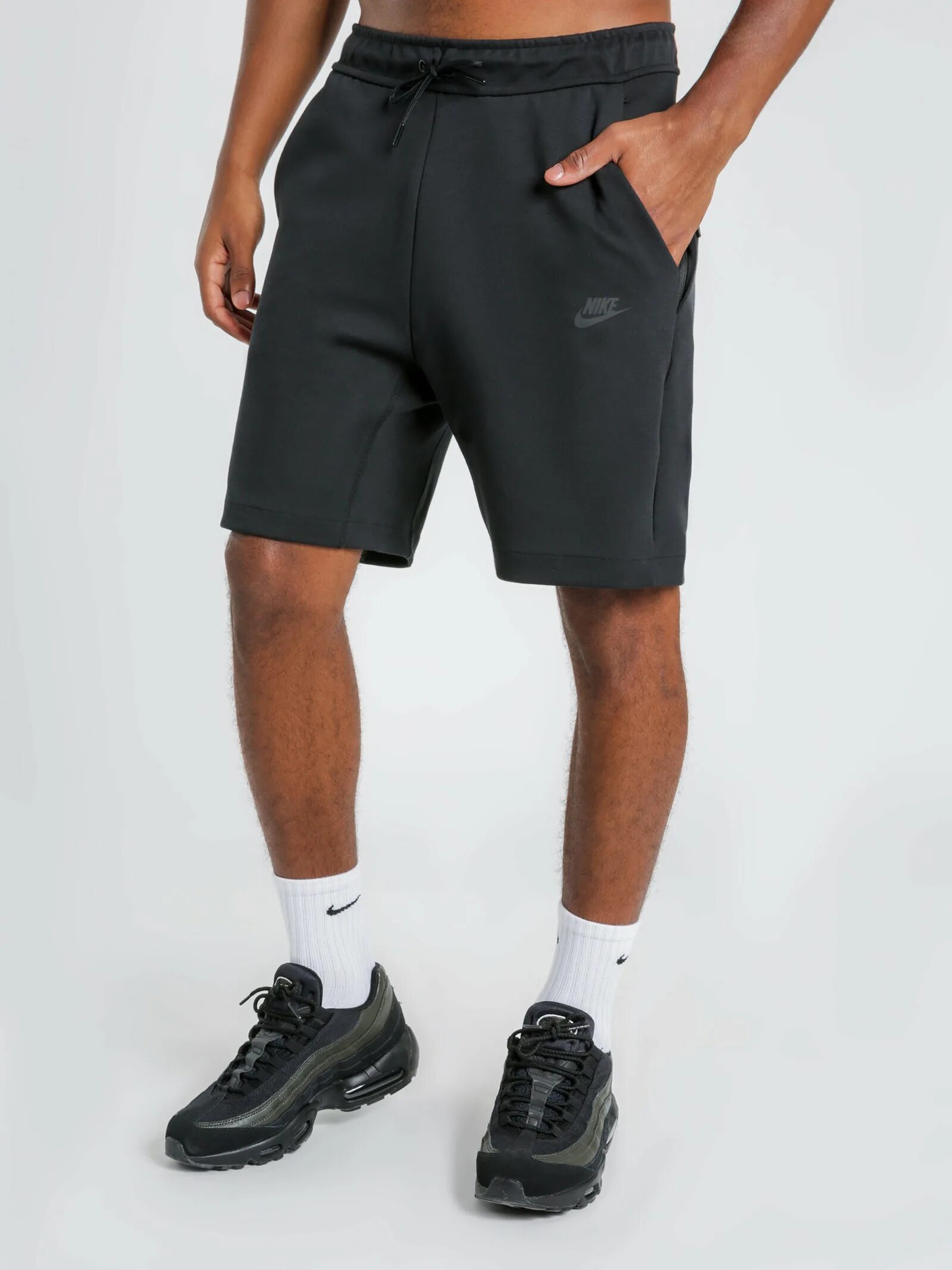 Шорты tech fleece. Шорты nike tech fleece. nike sportswear tech fleece шорты. шорты найк теч флис. шорты nike tech fleece черные.