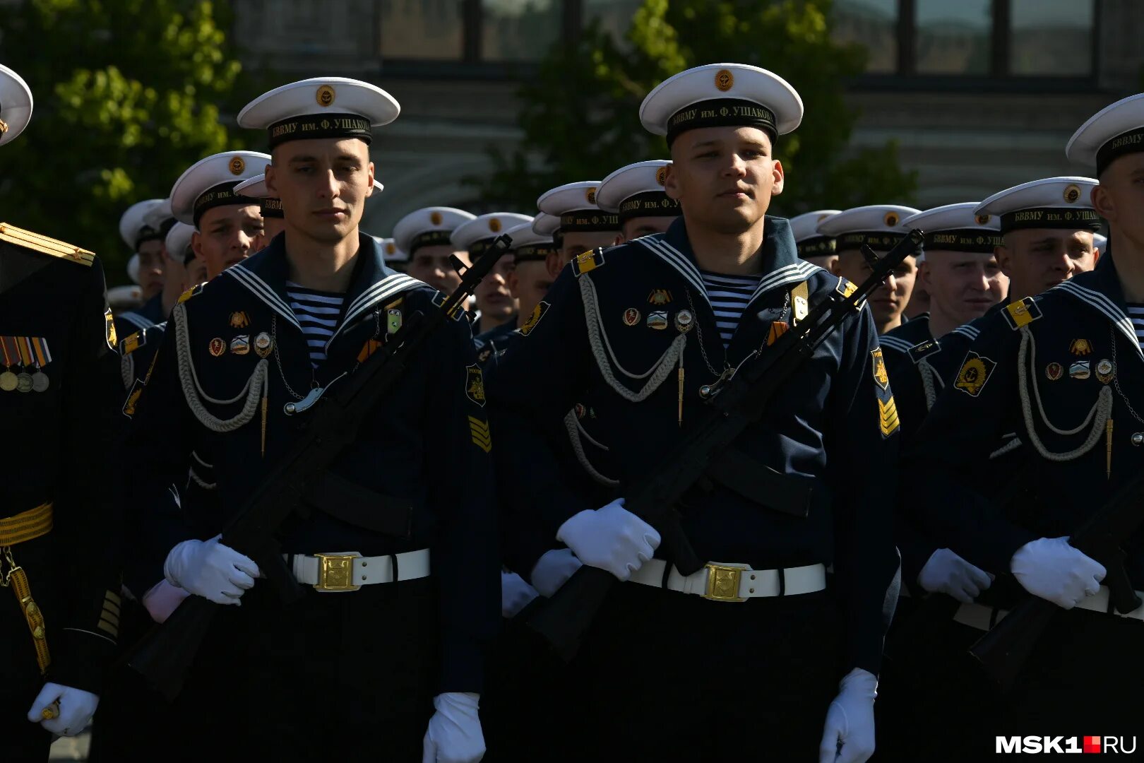 Во сколько начинается парад 9 мая. Парад 2025 москва. парад победы 2025. парад 9 мая 2025. солдаты на параде победы.