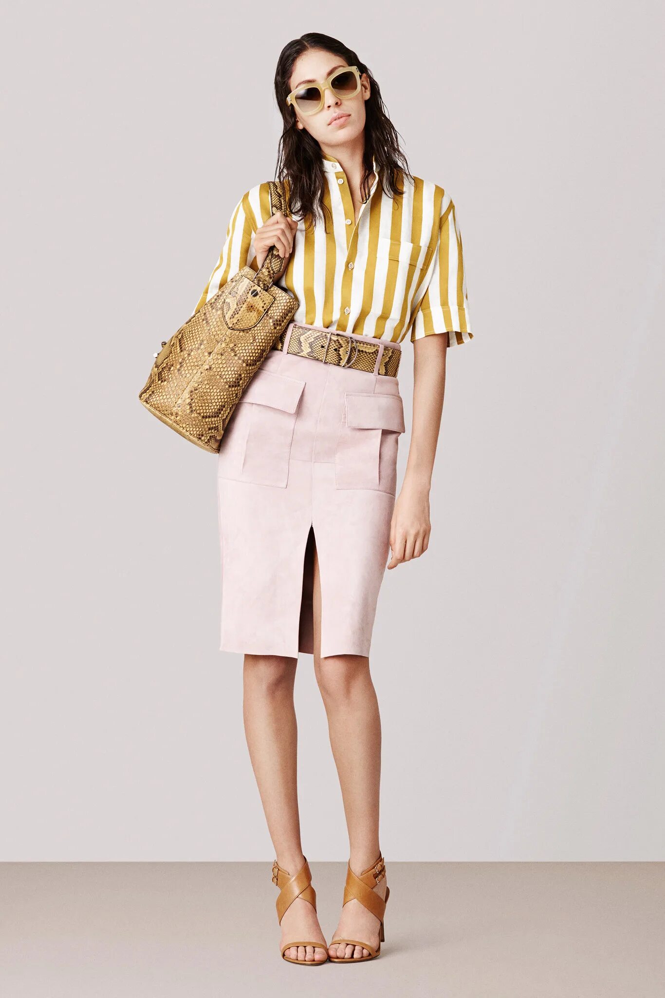 стиль лета 2015. коллекция дольче габбана весна лето 2015. лукбук классическая одежда. сарафаны дольче габбана 2020. мода спортивный стиль.