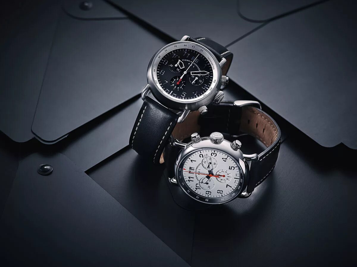 A watch. The watch. watchs. hand watch. watches или watchs.
