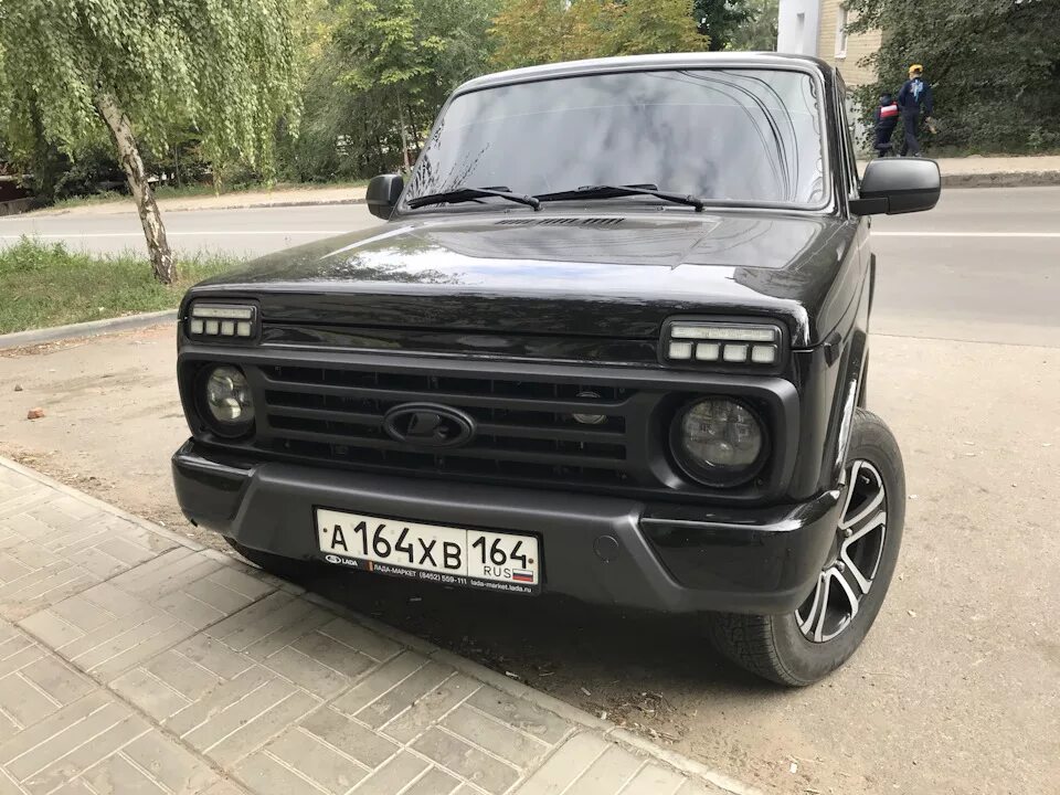Нива 4 фары. Фары нива урбан. оптика на ниву урбан. нива урбан black edition. лед фары нива урбан.