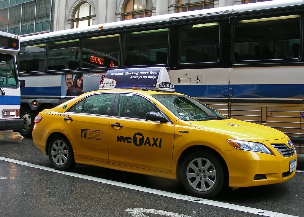 Такси во владимире недорого. Toyota camry new york taxi. камри 3.5 такси. камри 40 такси. toyota camry 2008 taxi.