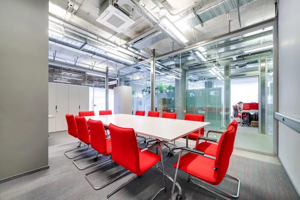 Офисы каких страховых. Страховой офис. Офис страховой компании ресо. Ресо офис. Зелёный проспект 20 страховая компания.