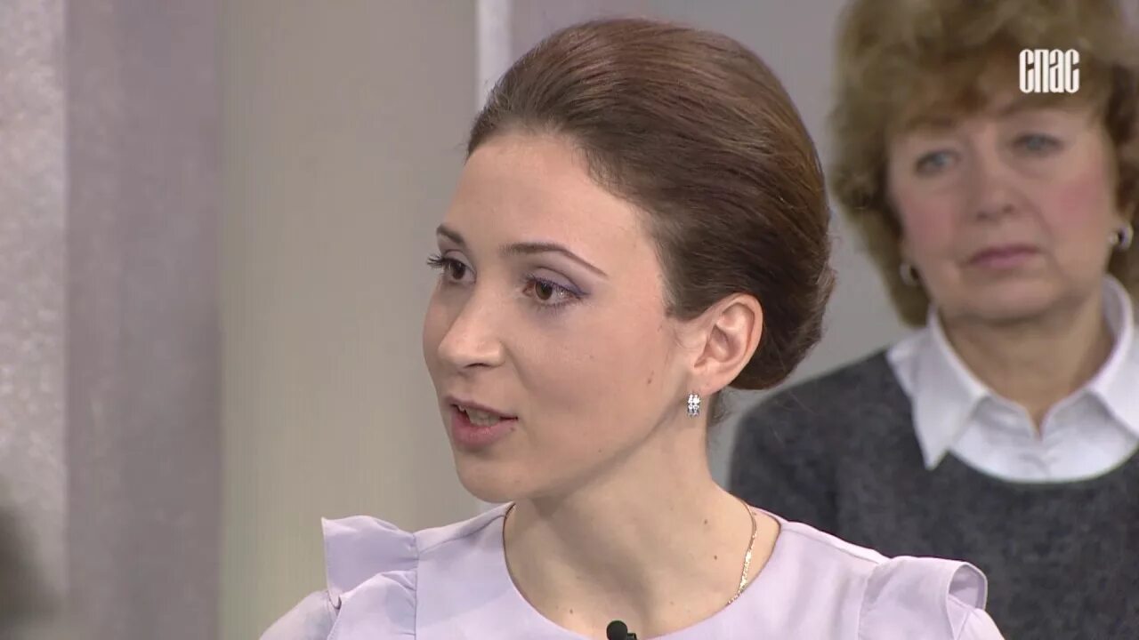 Телеведущие спаса. Ведущая спаса инна веденисова. инна веденисова телеканал спас. вероника иващенко ведущая. телеканал спас вероника иващенко.