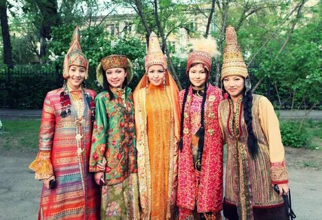 Bir guruh qoshiq külot porno video