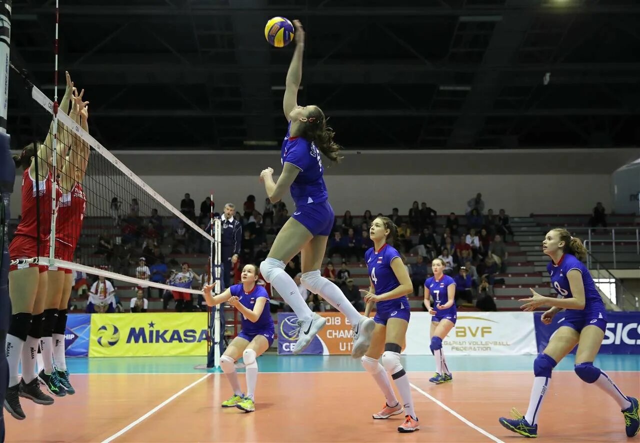 VOLLEYART школа волейбола Санкт-Петербург. Женская сборная по волейболу Россия ветераны. Волейбол СПБ для любителей. Матчи волейбол санкт петербург