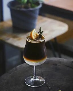 Espresso tonic