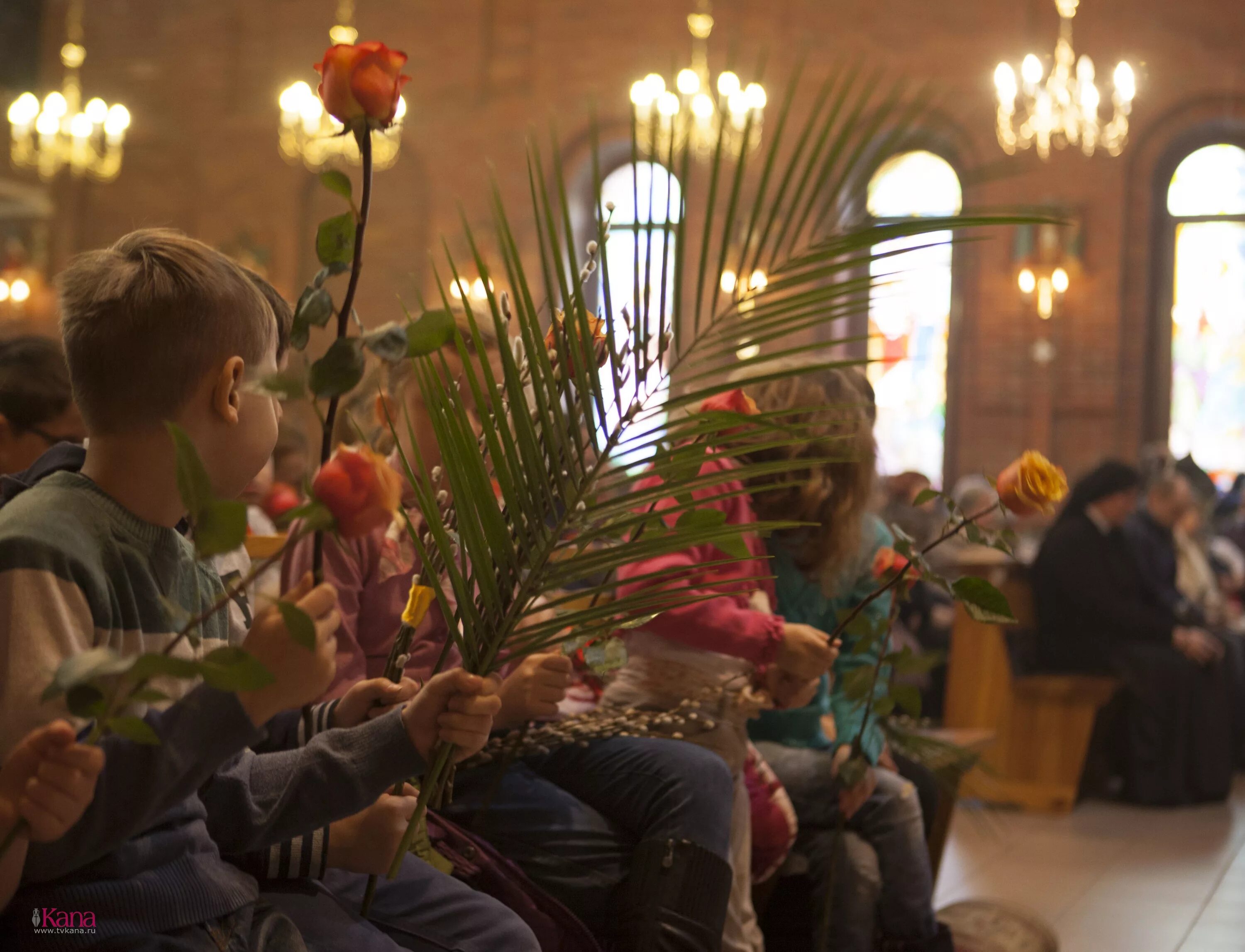 вербное воскресенье у католиков. с вербным воскресеньем открытки. вер. букет из вербы на вербное. верба на вербное воскресенье.