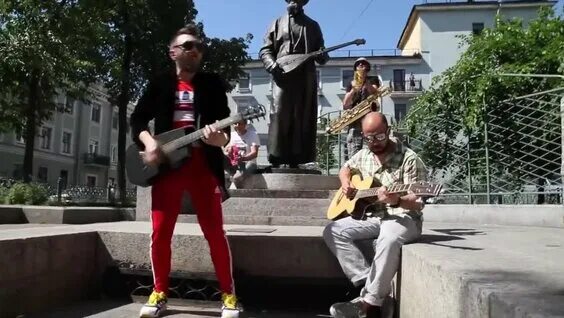 Клипы колокола. Почем твои колокола Ленинград. Москва по ком звонят твои колокола Ленинград. Москва горят твои колокола. Москва о ком звонят твои колокола.