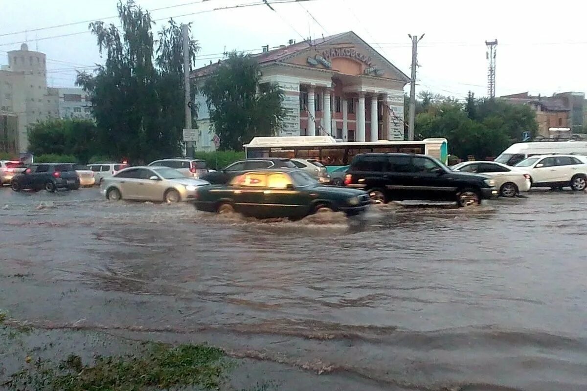 Наводнение в Омске. Ливень в Омске. Потоп в Омске. Омск затопило. 1 июля омск