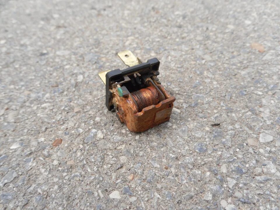 Ниссан альмера н16 реле. Реле вентилятора ниссан альмера n16 артикул. Nissan almera реле. Реле дворников ниссан альмера классик b10. Nissan almera реле.