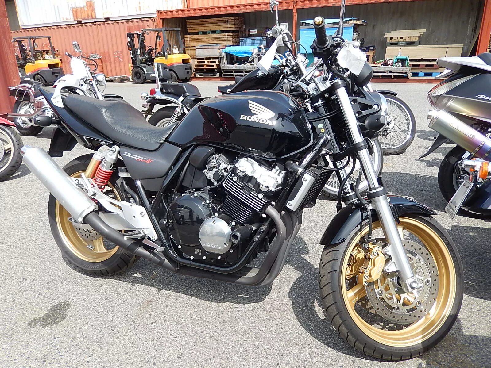 Honda cb400sf. Honda CB 400 VTEC 1. Honda cb400sf VTEC 3. Honda CB 400 SF VTEC 1. Honda cb 400 vtec