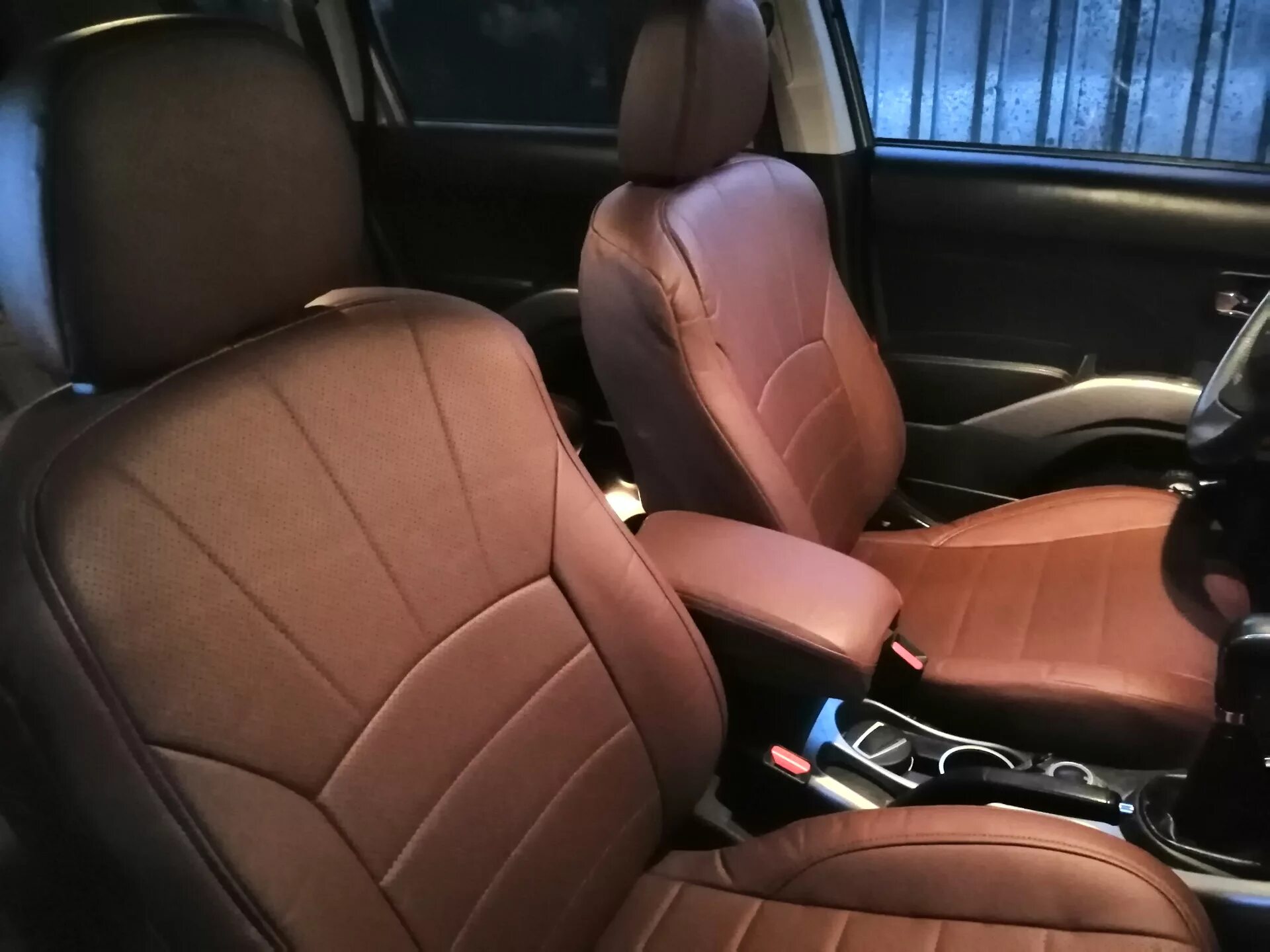 Авточехлы коньячного цвета. Чехлы с поддержкой спины на автомобильные сидения matiz. Чехлы экокожа установить. Чехлы ниссан кашкай 2016г. Чехлы экокожа установить.