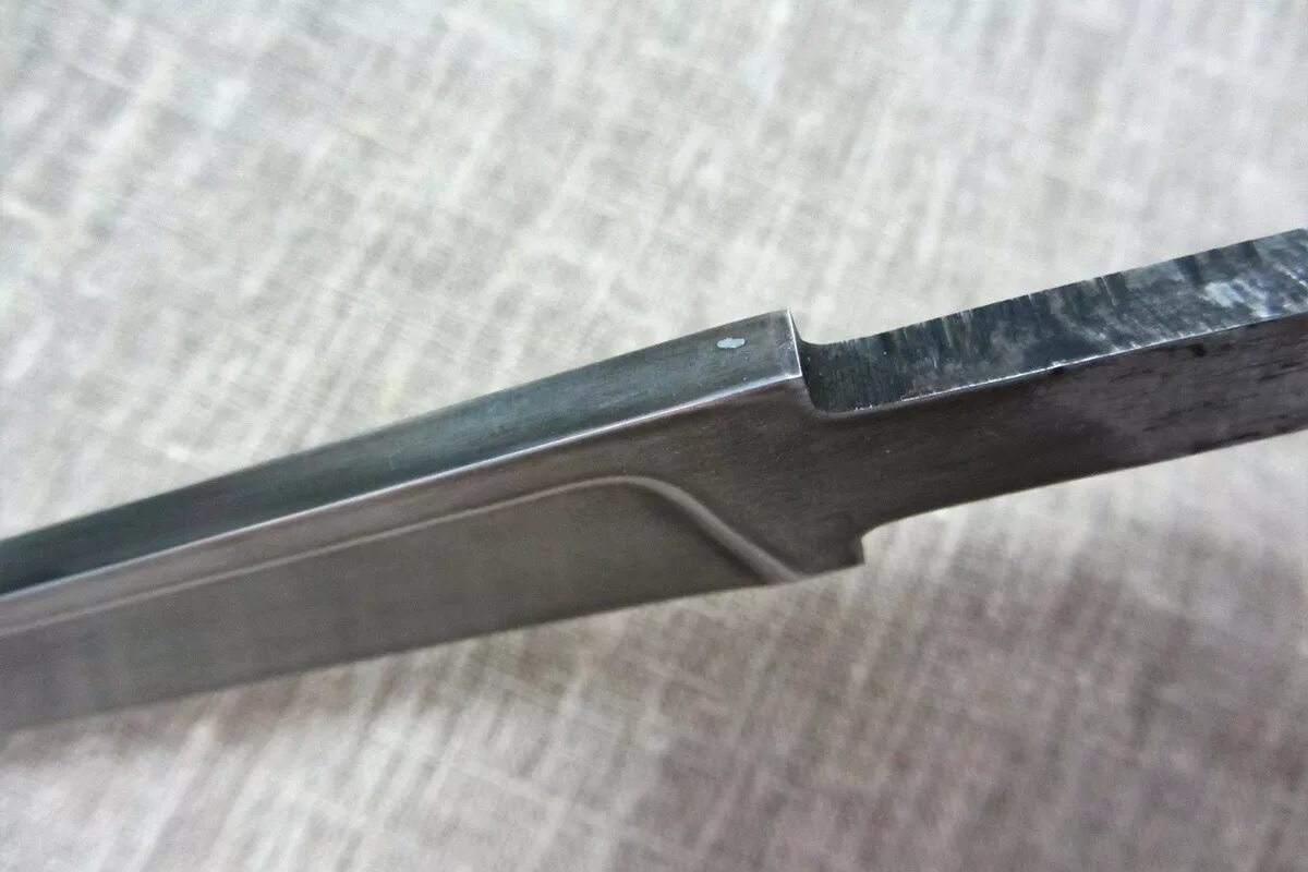 Кухонный нож углеродистая сталь. Нож углеродистая сталь. Лезвие 24. Сертификат на нож morakniv basic 511. Лезвия для скальпеля из нерж.