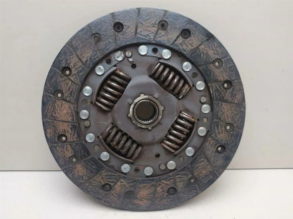 Диск сцепления фольксваген пассат б6 1. Диск сцепления б3 1990 1. Диск сцепления фольксваген пассат. 6. Диск сцепления пассат б5.