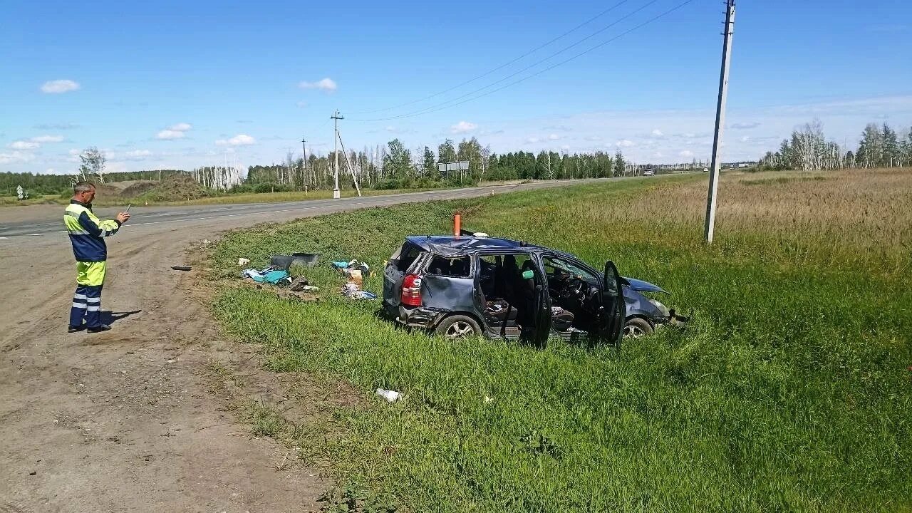 Авария в тюкалинске сегодня на трассе. Дорога смерти Омск Тюмень. Аварии на трассе Омск Тюмень с 2011 года. ДТП на трассе Тюмень Омск 4 ноября 2022. ДТП Омская область трасса Омск Тюмень.