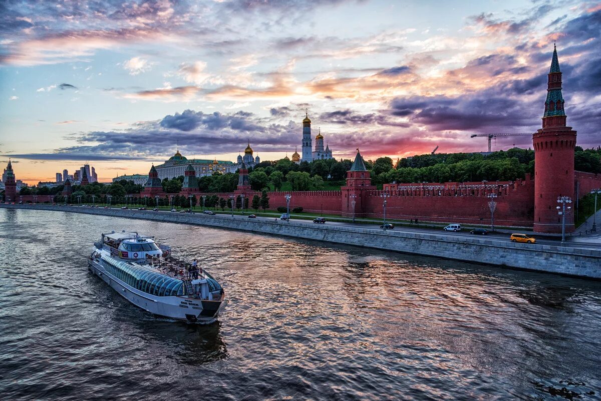 Реки Москвы. Москва река летом. Экскурсия золотой остров. Речная прогулка вокруг золотого острова. Реки москвы 2 класс