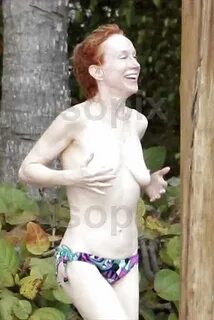 Kathy Griffin Nude Tits.