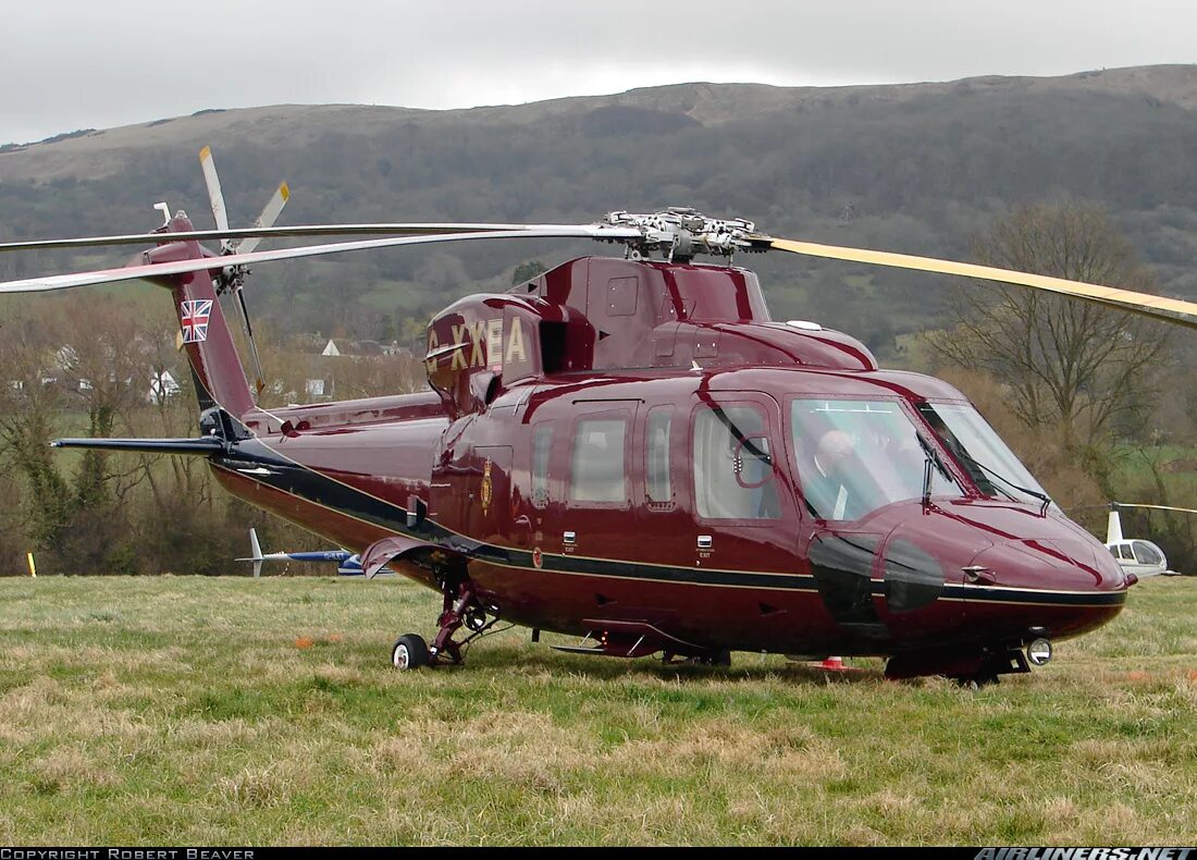 C 76. Sikorsky s-76. Вертолет Sikorsky s-76. Сикорский с 92 вертолет. Вертолеты Sikorsky 76.