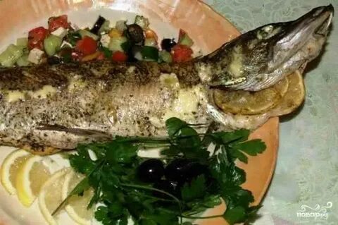 Щука в фольге с овощами
