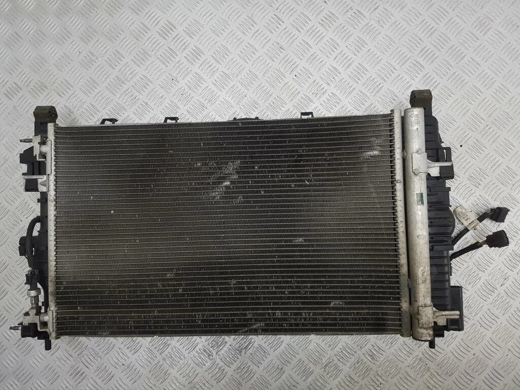 Радиатор охлаждения atr21903-1300008-14 repax. Радиатор двигателя subaru impreza gg2. Радиатор охлаждения двигателя шевроле круз 1. Радиатор 2011. Радиатор 2011.