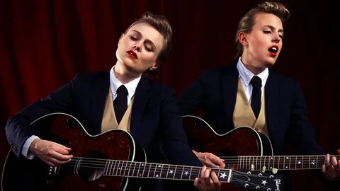 Singing Sisters Reconsider The Everly Brothers.