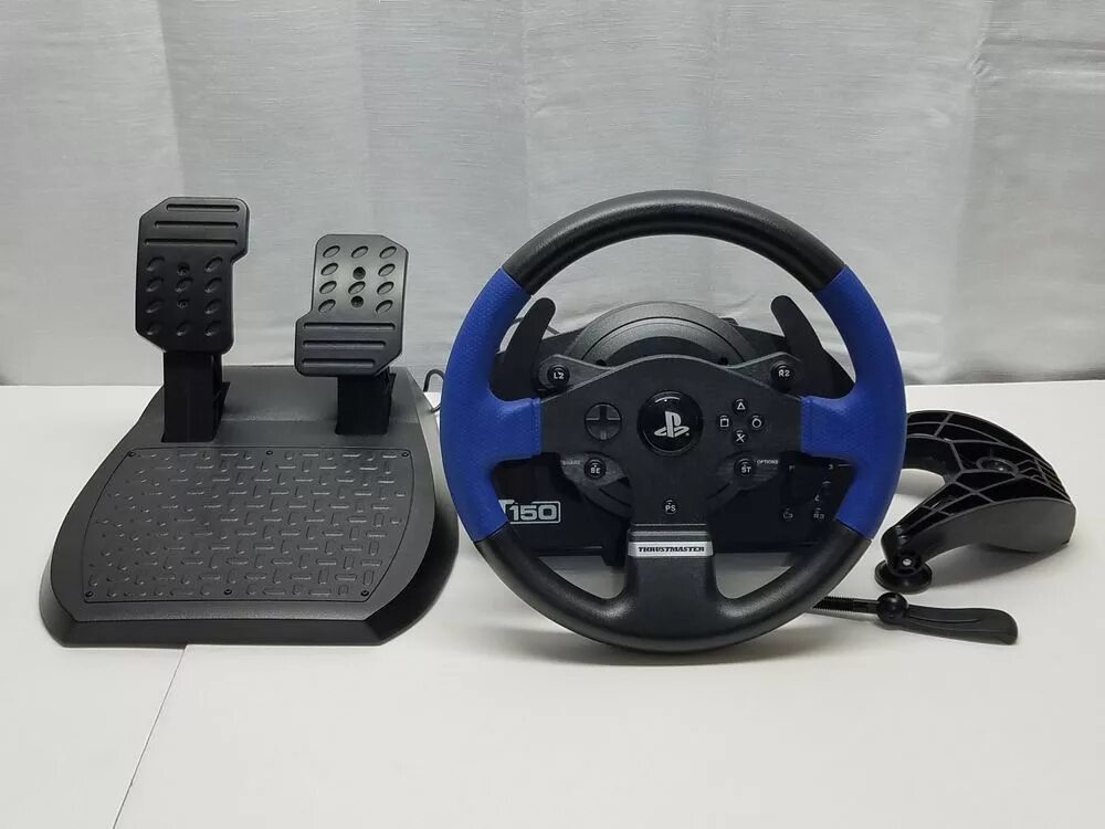 Трансмастер т300. Руль Трастмастер т150. Игровой руль Thrustmaster t150. Руль Thrustmaster t150 Force feedback. Игровой руль Thrustmaster t150 Pro.