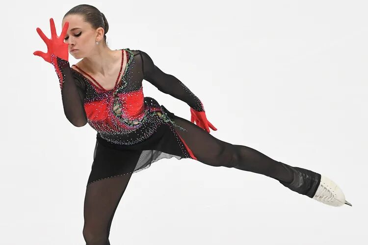 Программа валиевой болеро. Камила валиева. камилла валиева болеро. камила валиева болеро олимпиада. камила валиева кармен.