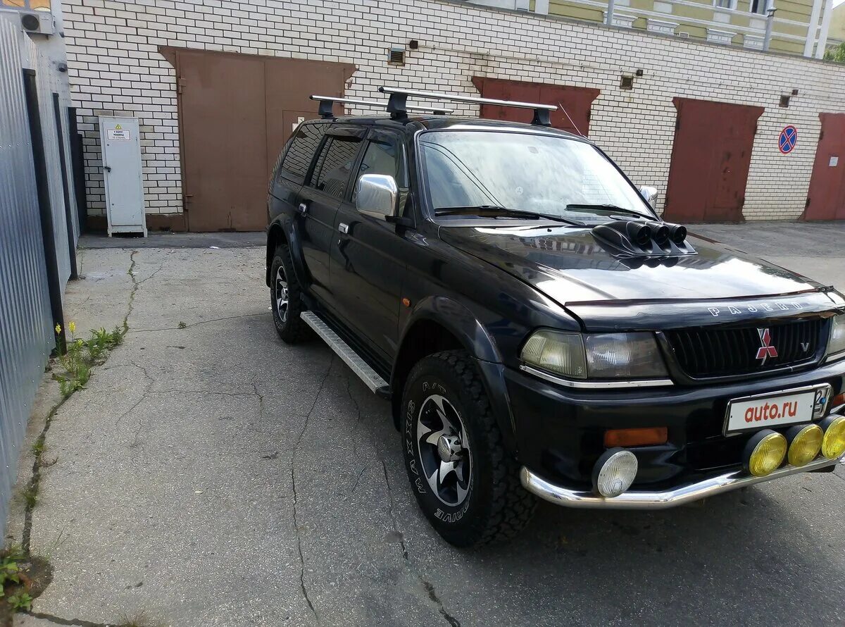Mitsubishi pajero sport i (1998-2008). Мицубиси паджеро спорт 1998. Мицубиси монтеро спорт 1. Паджеро спорт 1990. Mitsubishi pajero sport 1998-2007.