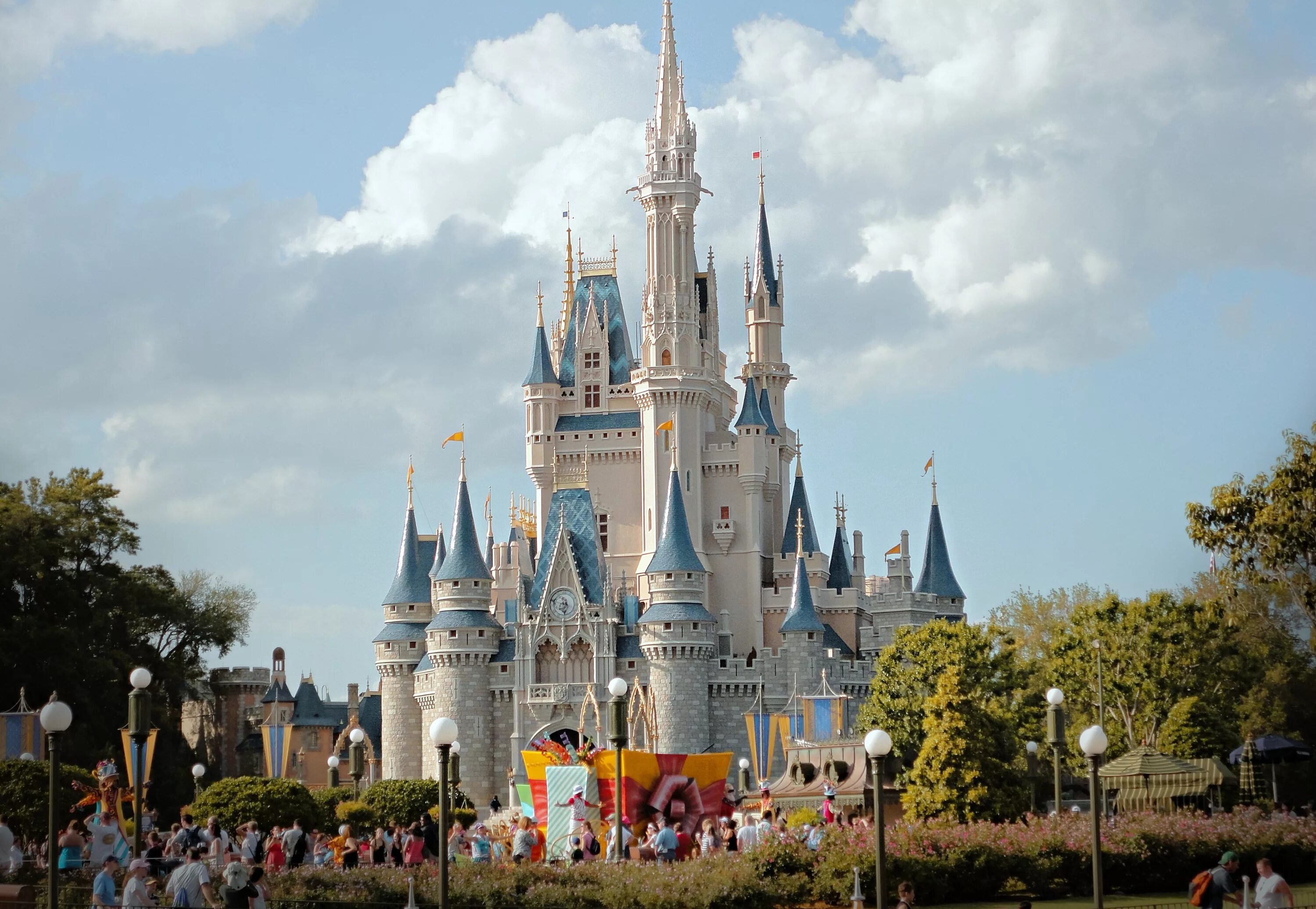 Уолт Дисней парк развлечений в США. Мир Уолта Диснея» (Walt Disney World) во Флориде. Парк Уолта Диснея. Дисней диснейленд