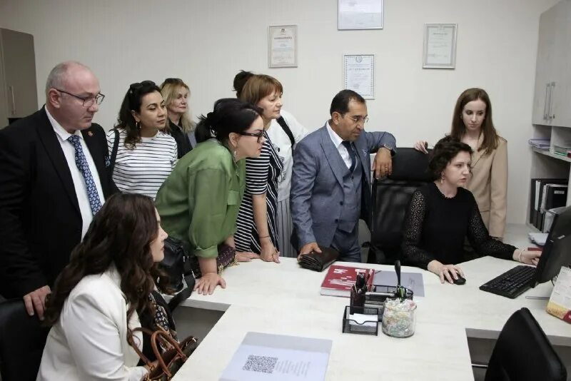 приморская краевая нотариальная палата. офис администрации. гос сотрудник. квалификационный экзамен нотариат. нко.