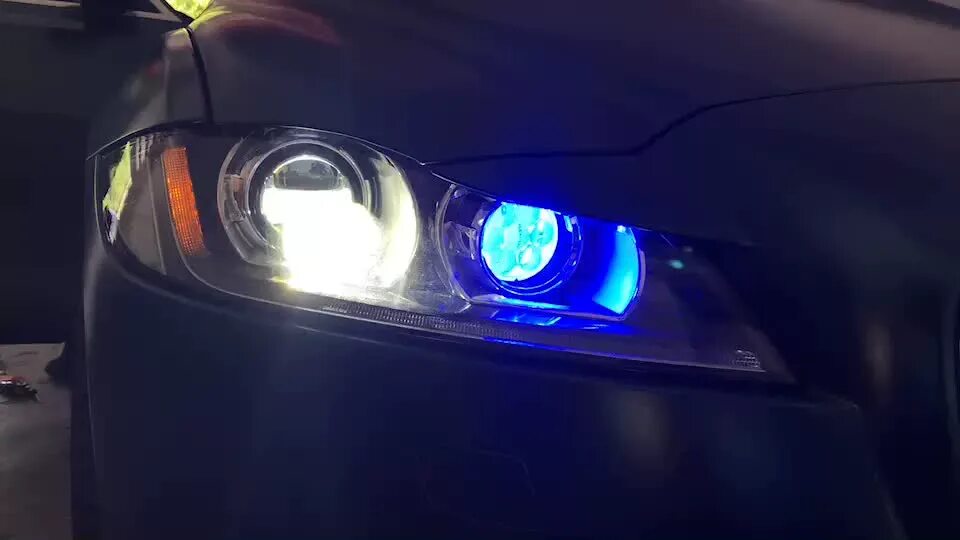 Bi led 6000k. Led h7 6000к с линзой. Диодные линзы h7. Auto Headlights h7 с линзой led. Прямоугольные линзы для фар.